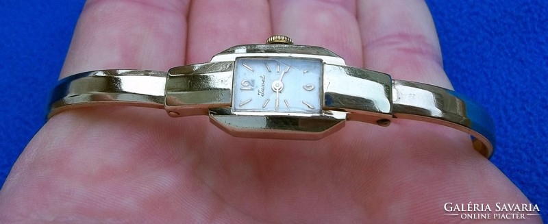 Swiss juwel women's gilded bracelet watch