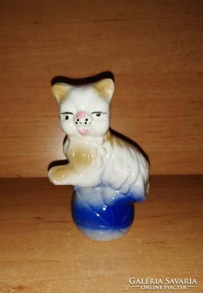 German Gerold porcelain cat figure with bobbin. 11 Cm high (po-2)