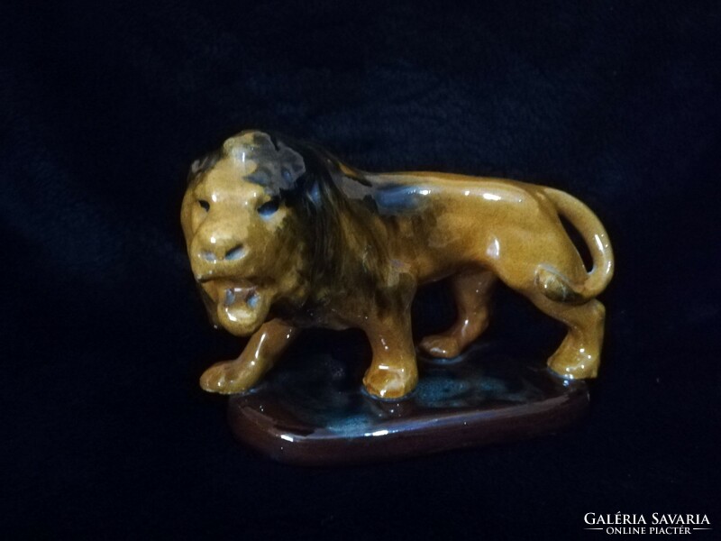 Brown glazed lion
