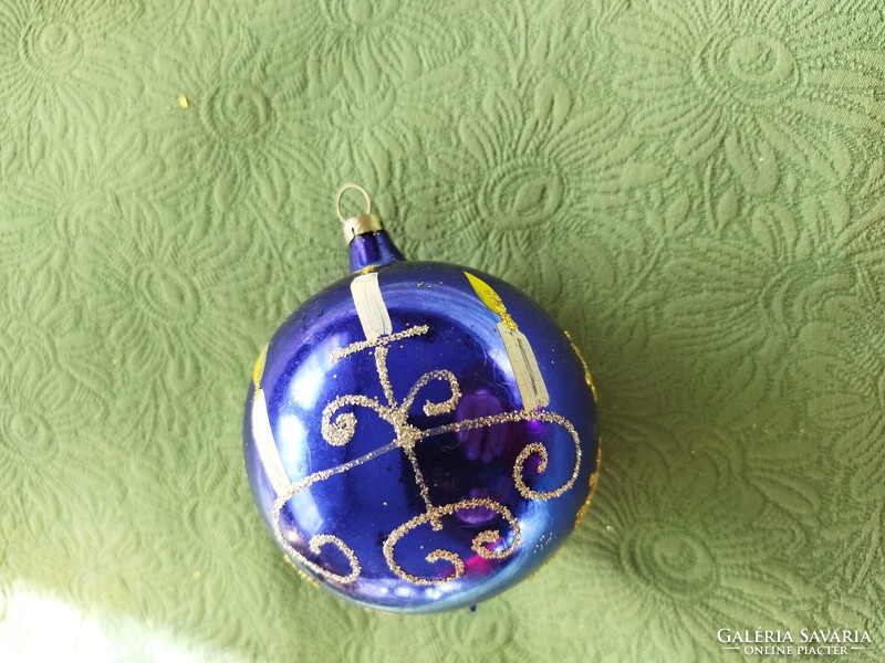 Kék karácsonyfadísz festett üveggömb