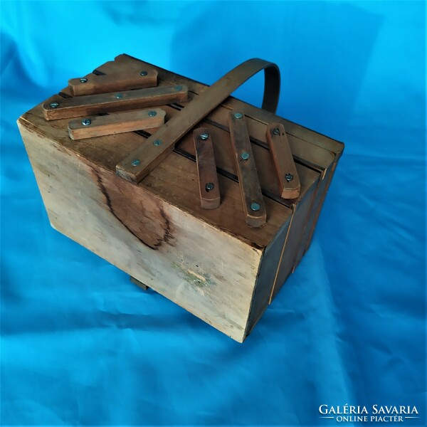 Openable wooden sewing box for sale! Retro!