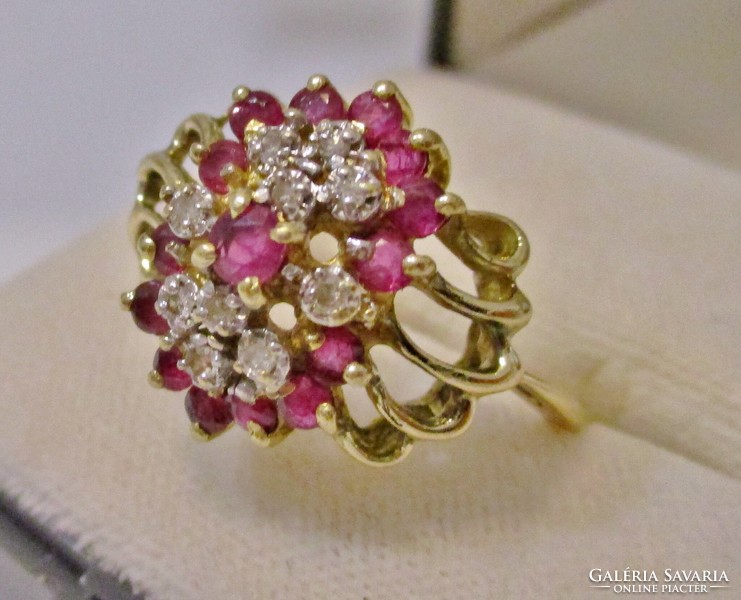 Nagyon szép  régi 14kt arany gyűrű 0,15ct gyémánt és 0,55ct rubin kövekkel