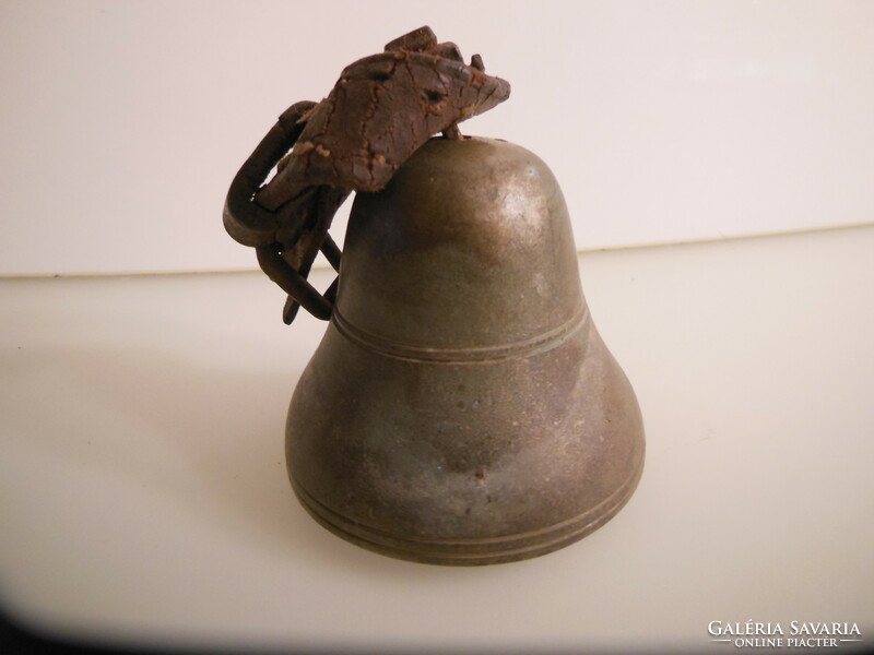 Horse bell - brass - thick - antique - Austrian - 7.5 x 6.5 cm - perfect