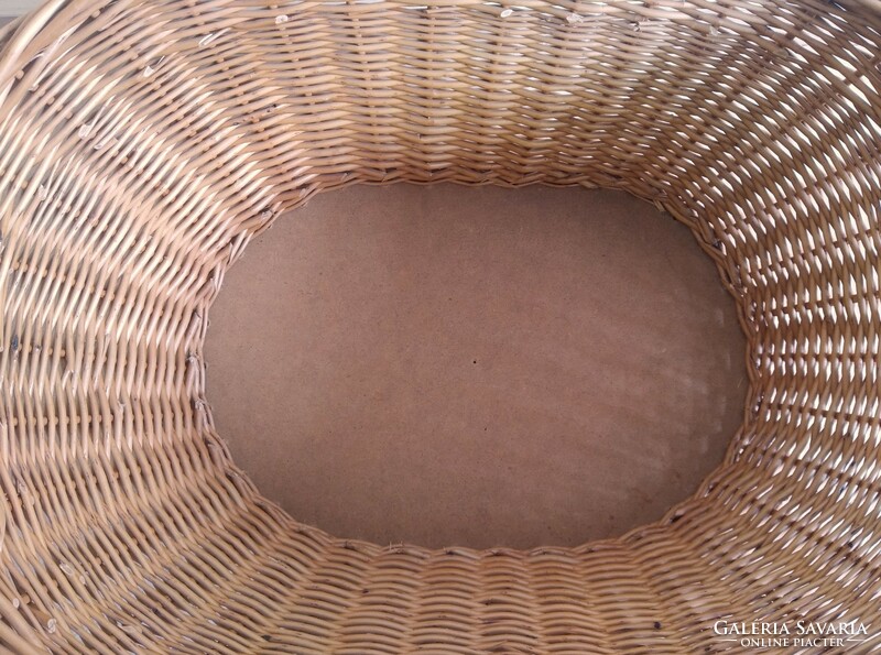 Huge new wicker basket with lining