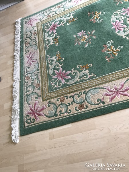 Woolen Persian rug