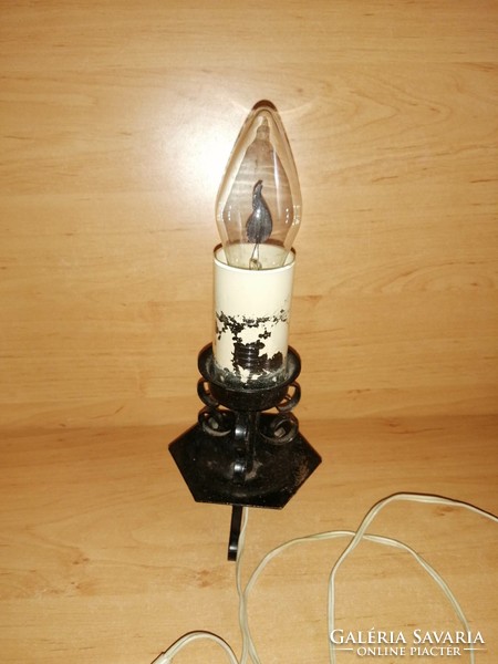 Antik kovácsoltvas alapú ünnepi asztali lámpa "pislákolós" gyertya izzóval 26 cm magas