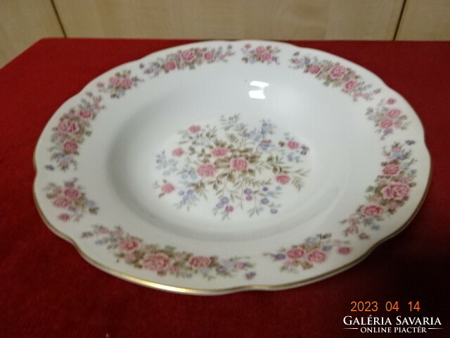 Chinese porcelain deep plate, three pieces, small rose pattern. Jokai.