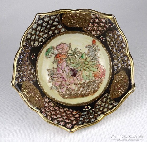 1M904 Gazdagon aranyozott kínai porcelán tál tálka