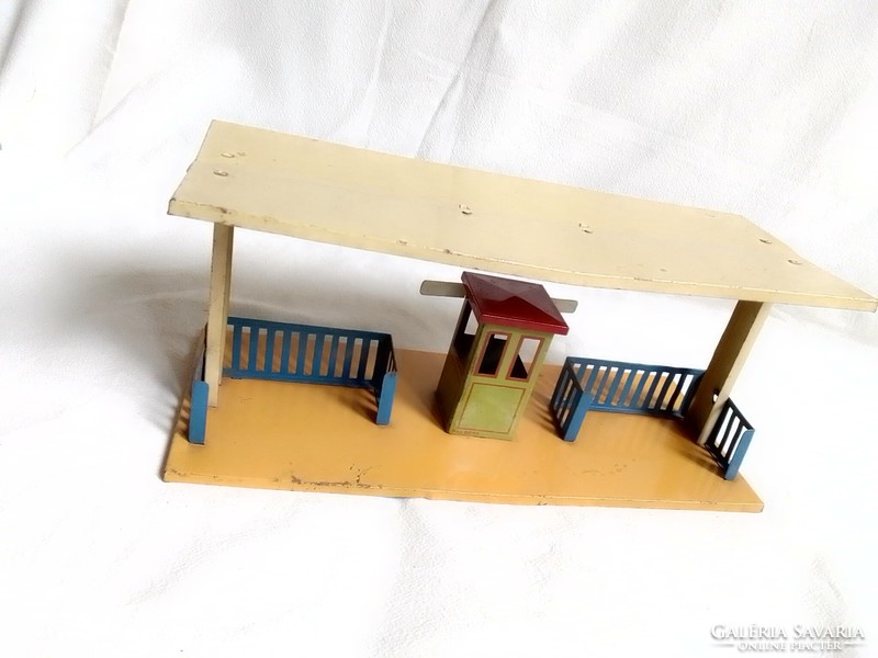 Antique old railway station platform entrance ticket office building stall 0 train model field table board game