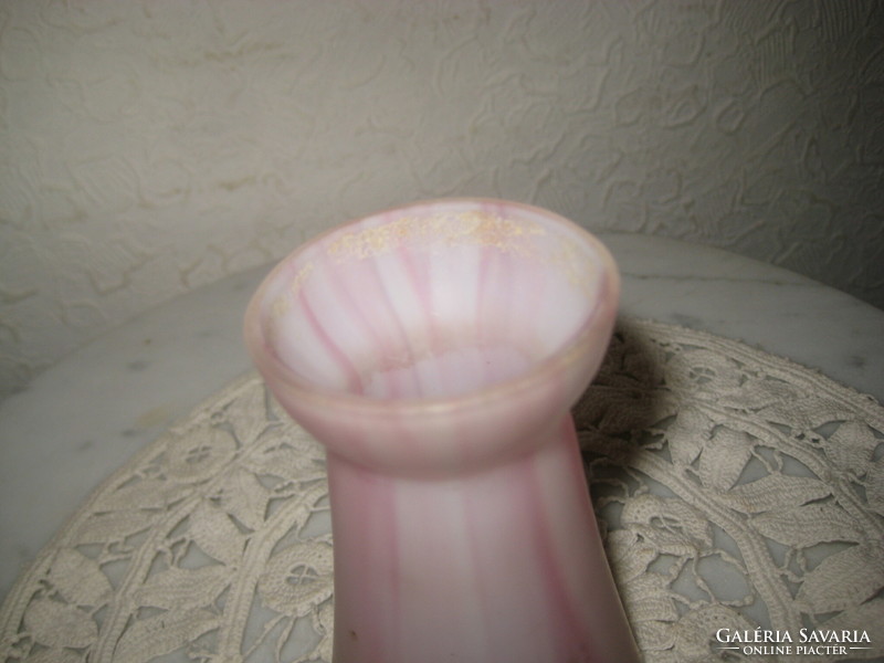 Antique, small vase of pink veined beautiful sand-colored glass, 5.5 x 8.5 cm