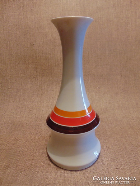 Retró hollóházi kézzel festett porcelán váza 22 cm magas