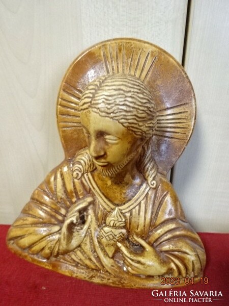 Ceramic figure, bust of Jesus, width 17 cm. Jokai.
