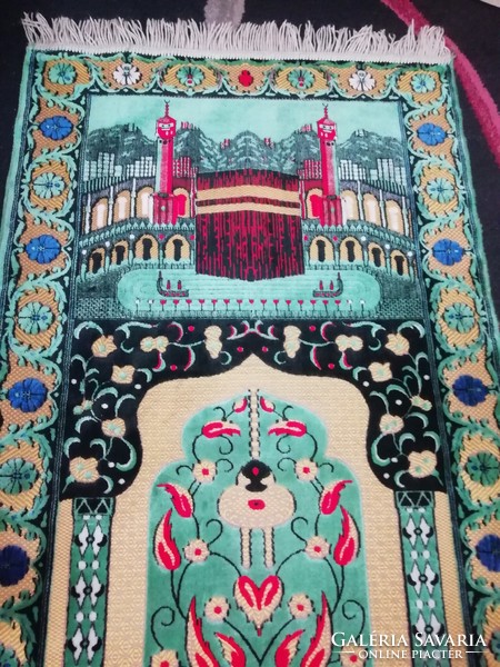 Old prayer rug 3