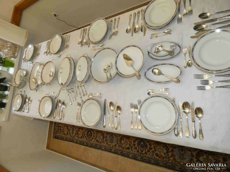 12 Personal, 73-piece kpm antique porcelain tableware from 1922
