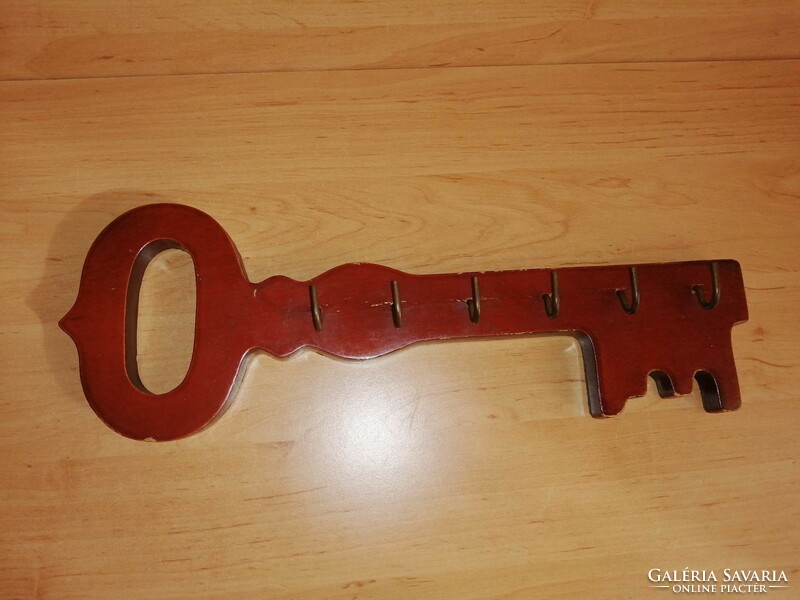 Retro kulcs formájú fa fali kulcstartó 40,5 cm