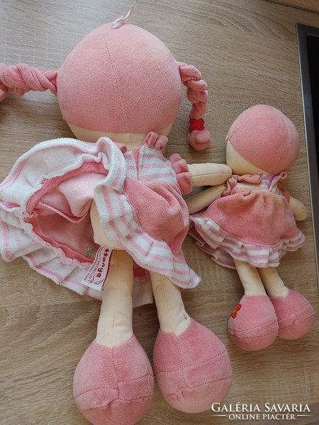 Cute plush mom and her little girl only in pairs