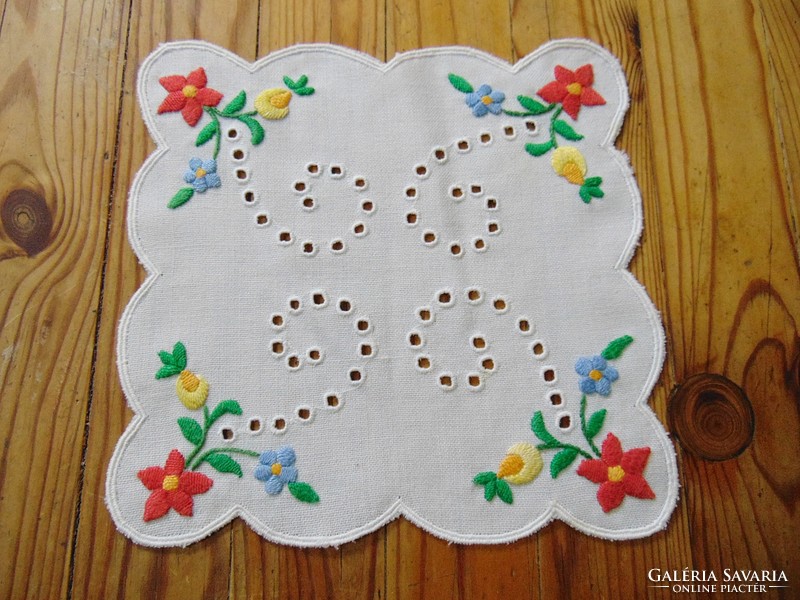 Embroidered tablecloth needlework under porcelain 16 x 16 cm.