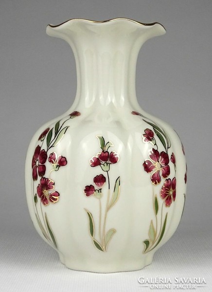 1M789 butter colored Zsolnay porcelain chipped vase flower vase 15 cm