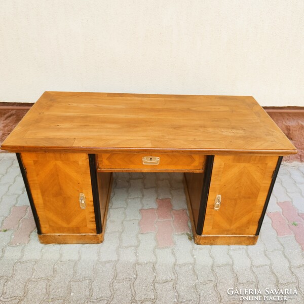 AKCIÓ! Szecessziós, antik, térbe rakható, dió furnéros, anyagában intarziás íróasztal