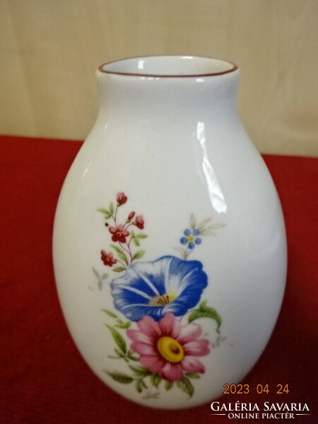 Aquincum  porcelán váza, virágmintás, magassága 10 cm.  Jókai.