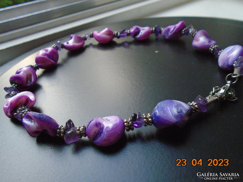 Special purple-pink pearl shell, necklace with amethyst and silver laced pearls