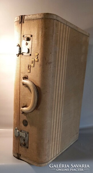 Wilt chicago designer suitcase 100 years old negotiable!