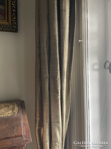 100% Antique gold silk blackout curtains + tufted drapery dupion dupioni designers guild