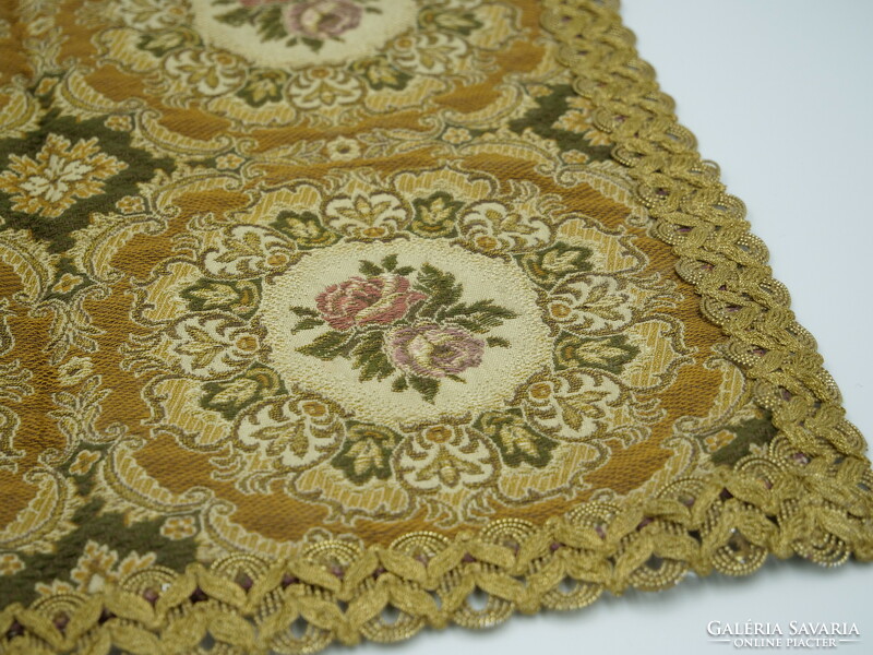 Velvet tablecloth with gold borders