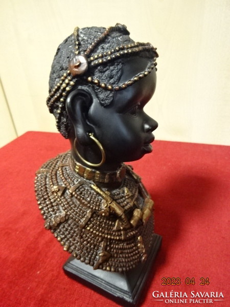 African child's head with jewelry, height 18 cm. Jokai.