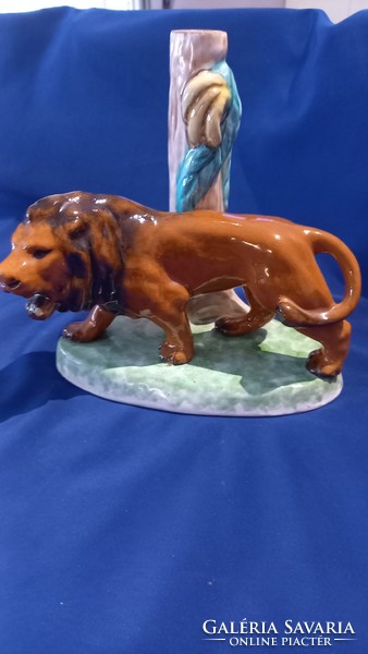 Lion ceramic lamp