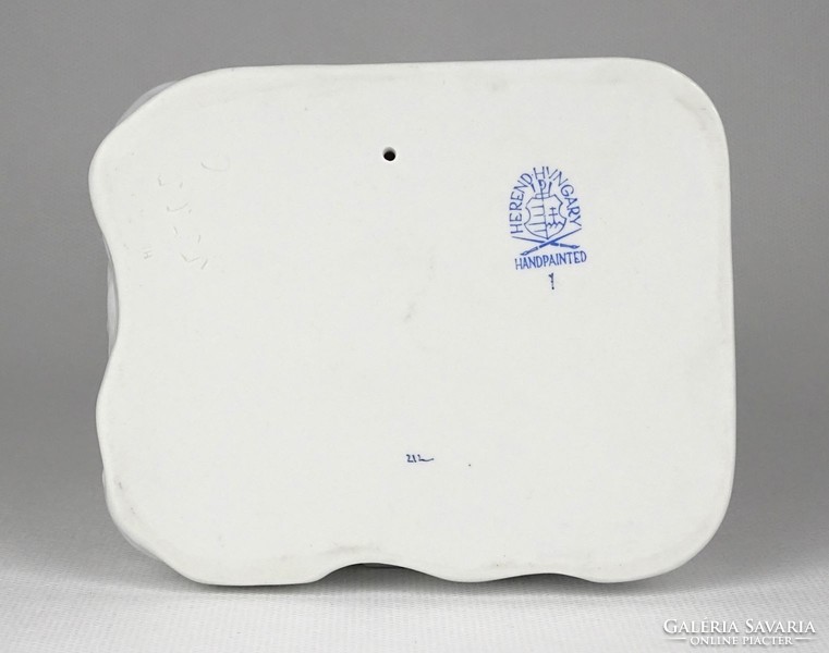 1L859 Régi Herendi porcelán libás lány 19.5 cm