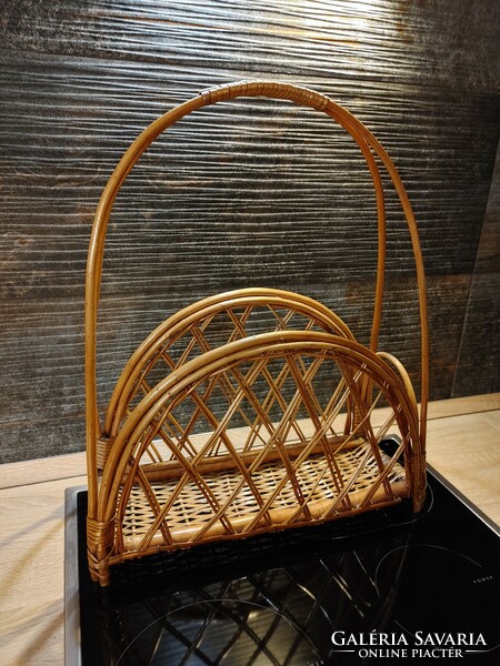 Wicker reed newspaper holder in mint condition