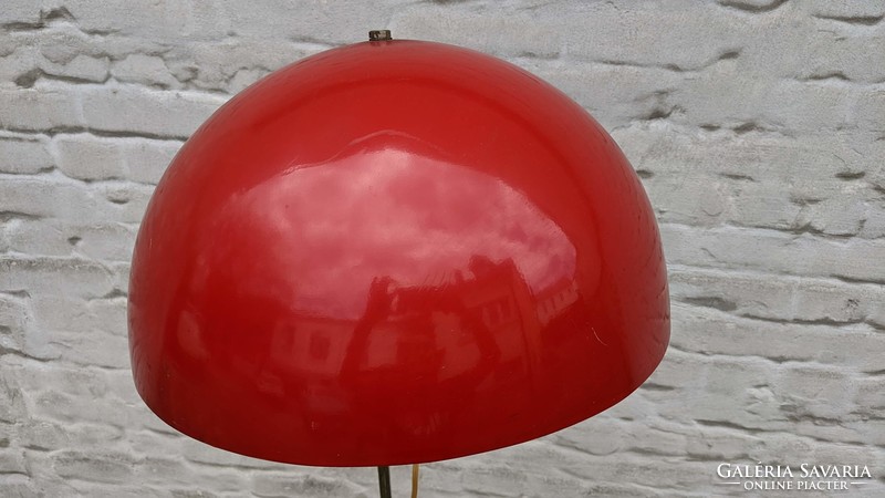 Retro red burl floor lamp