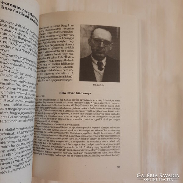 Az 1956-os magyar forradalom  Történelmi olvasókönyv középiskolásoknak   Tankönyvkiadó 1991
