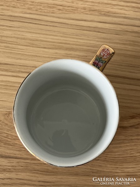 Gazdagon díszített kínai fedeles teás bögre/csésze