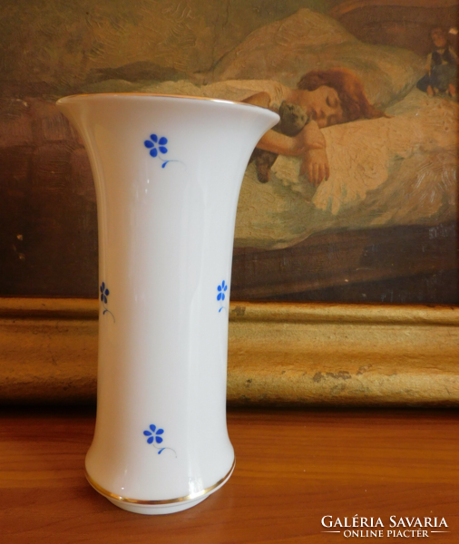 Herend vase with small blue flowers - 11.7 Cm