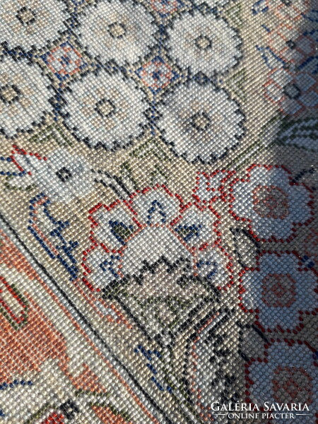 Original Herke 154 cm x 95 cm hand-knotted silk Persian carpet tapestry