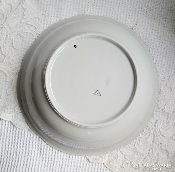 Old Zsolnay violet round side dish 22.5X6cm
