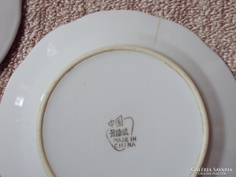 Retro old Chinese porcelain cake plate 2 pcs