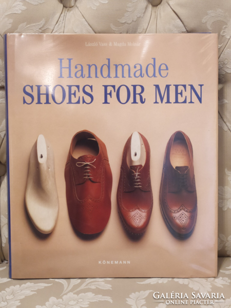 The hand-stitched men's shoes / English edition