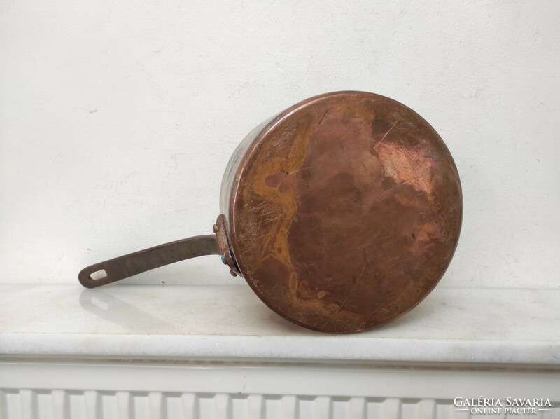 Antique tinned kitchen tool red copper pan with large handle and leg iron ear 460 7392