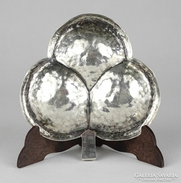 1L969 old leaf-shaped silver ashtray 55 g