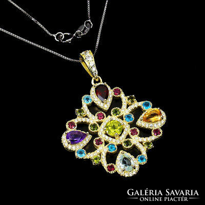 White gold Pakistani medal with real gemstones 7.3 carats
