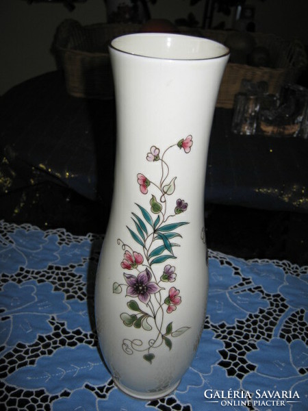 Zsolnay orchidea mintás váza, 26 cm