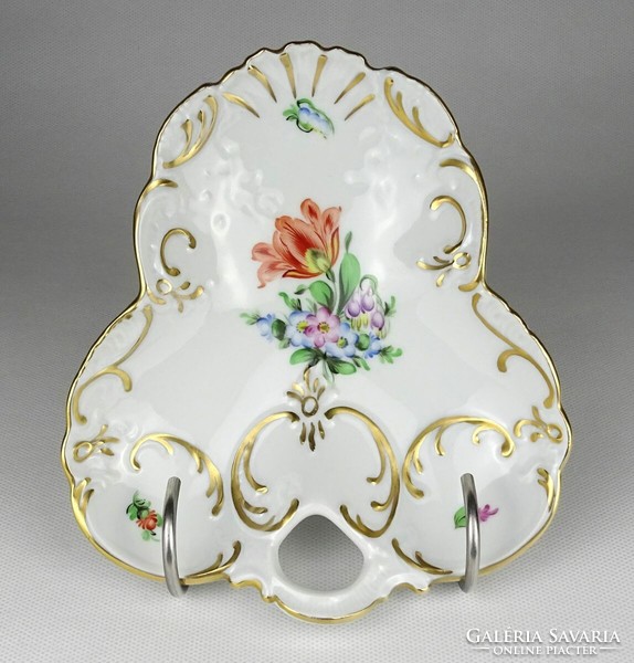 1M866 Baroque Herend porcelain offering bowl with tulip pattern