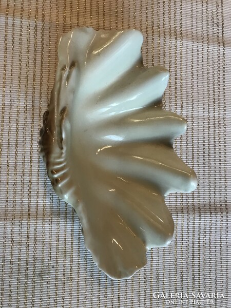 Hollóházi porcelán kagyló formájú dísztál