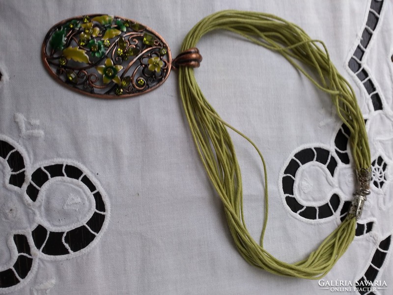 Muránói kézműves tűzzománc medál nyaklánccal