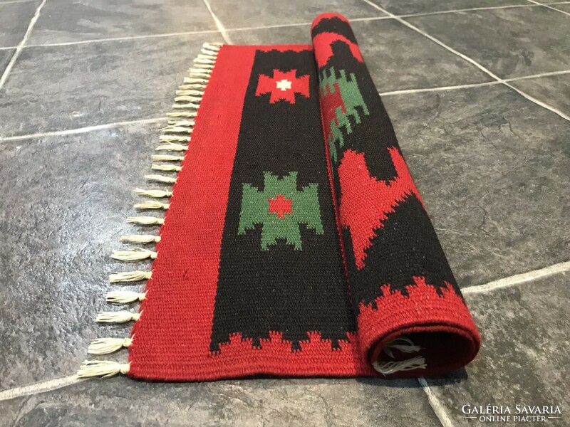 Small hand-woven wool rug from Toronto, 60 x 56 cm