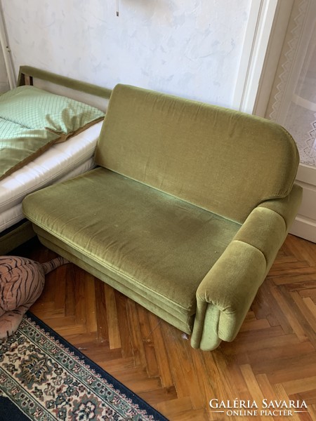 Sorska green living room sofa set