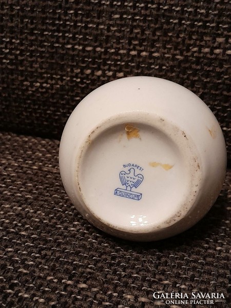 Aqvincum aqincum small porcelain vase.